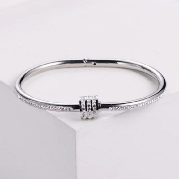 Elegant Stainless Steel Bracelet with Crystal Accents - Picture 1 of 3